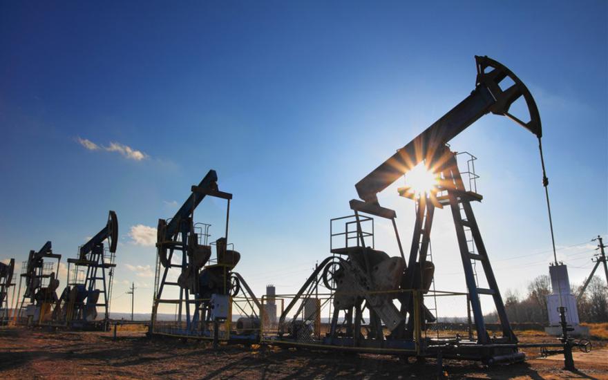 К середине текущего года стоимость нефти составит 45-50 долларов за баррель