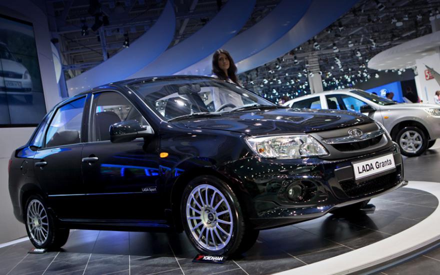 Седан Lada Granta стал самым популярным автомобилем у россиян в мае