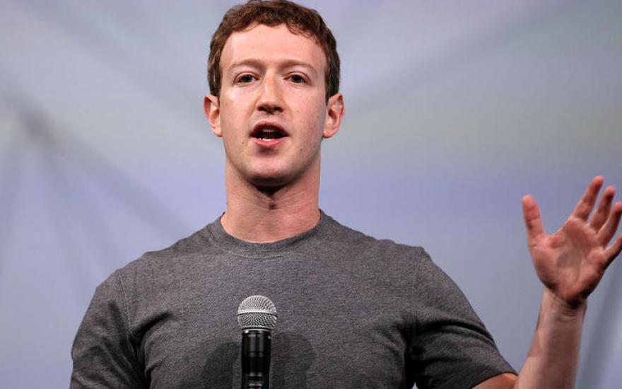 Журнал Fortune назвал создателя Facebook Марка Цукерберга бизнесменом года