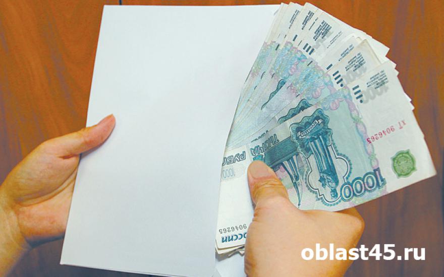 В России каждый десятый получает зарплату «в конвертах»