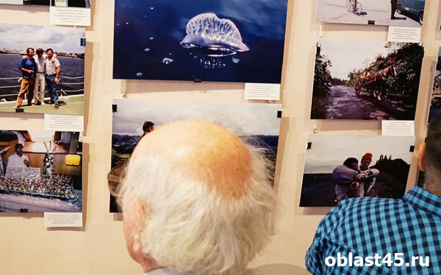 Отец акваланга: в Курган привезли редкие снимки Жака-Ива Кусто.