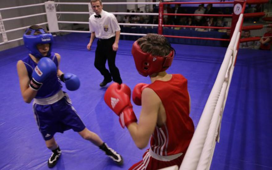 Работа нового спорткомплекса в Кургане началась с межрегионального турнира по боксу