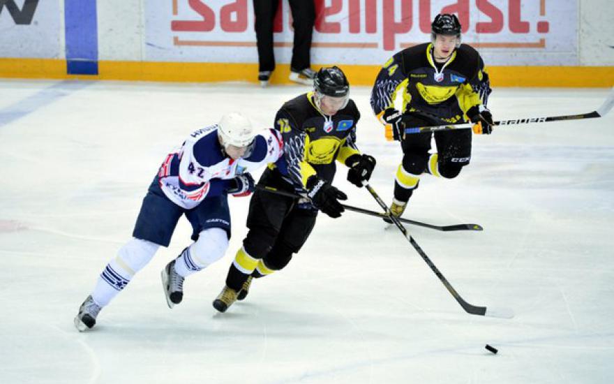 Хоккейный клуб «Зауралье» начнет новый сезон игрой с действующим чемпионом ВХЛ