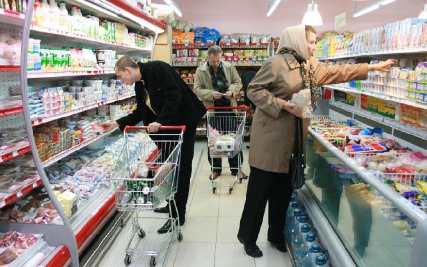 Полки супермаркетов обыщут в поисках "санкционных" товаров