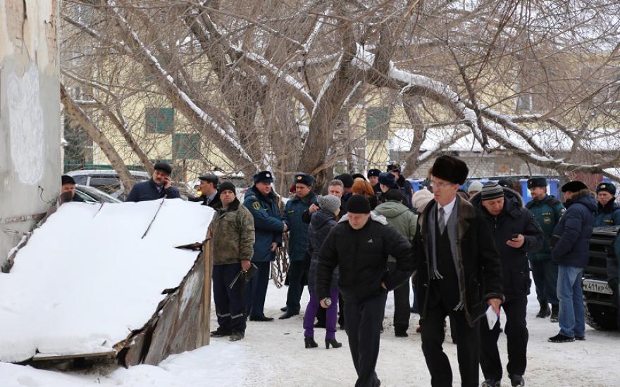 Обрушение в Кургане: комиссия из Екатеринбурга проверит безопасность дома