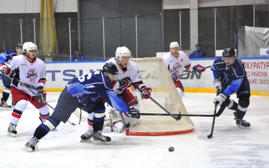 Хоккеисты «Зауралья» в овертайме уступили в Рязани. «Юниор» потерпел поражение в Бердске