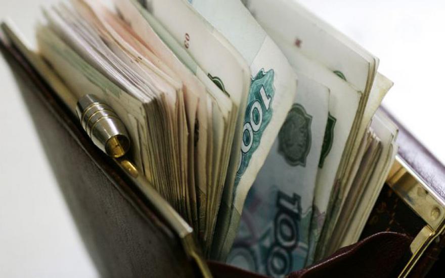 В России задолженность по январской зарплате составила 2,5 млрд рублей