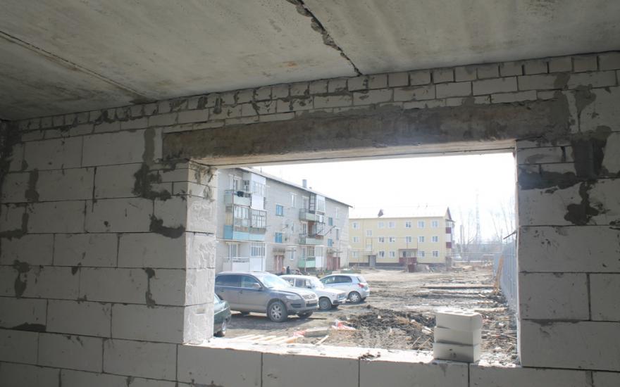 Зауральский ОНФ нашел нарушения при строительстве дома в Каргаполье
