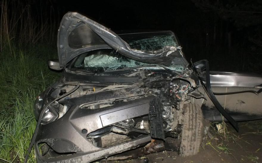 В Зауралье водитель погиб при столкновении с автомобилем-буксиром