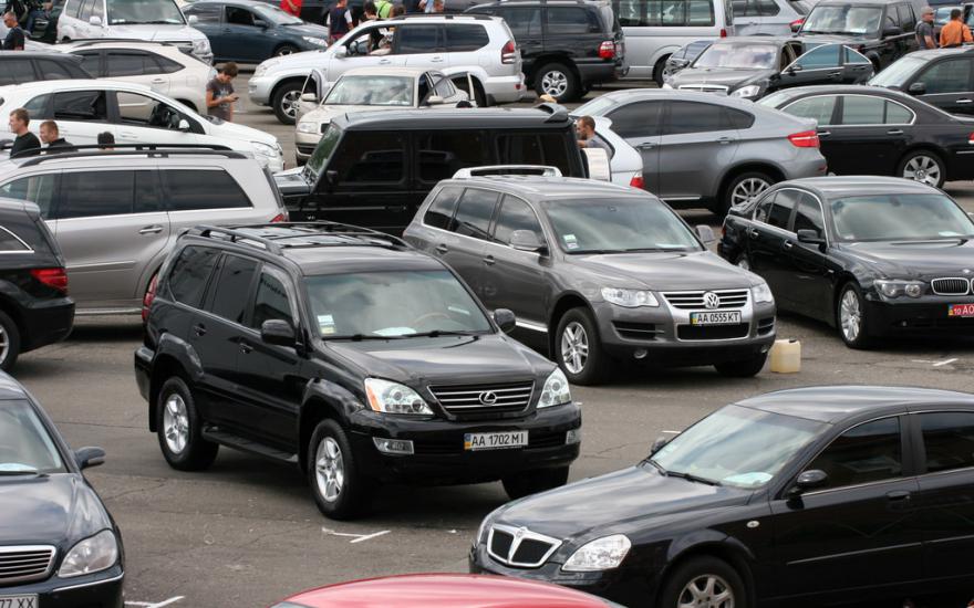 Стабилизация курса рубля повлияла на спрос на подержанные автомобили