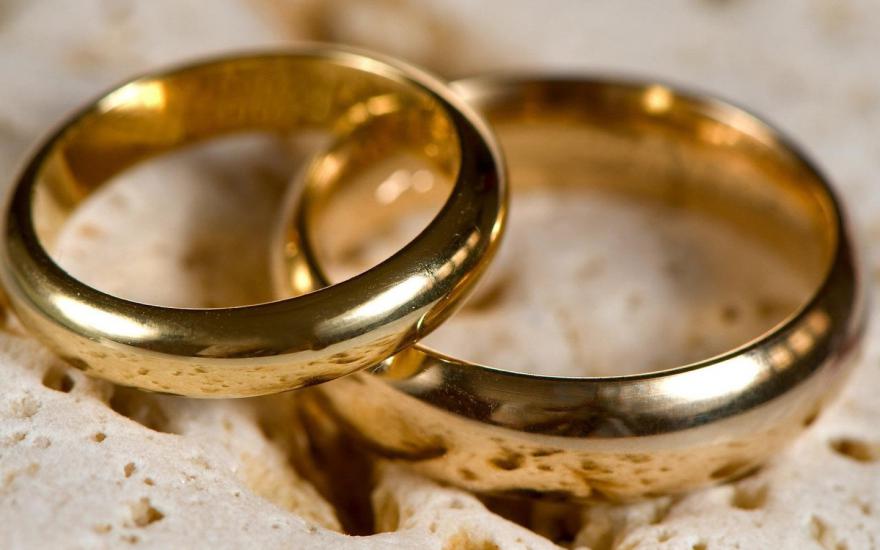 В Зауралье сотрудницу ЗАГСа накажут за фиктивный брак