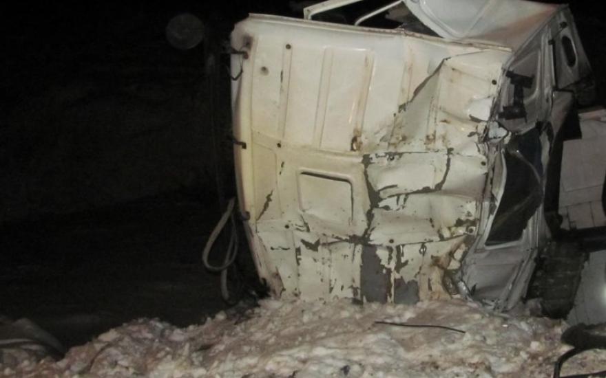 ДТП в Зауралье: водитель грузовика съехал в карьер и погиб