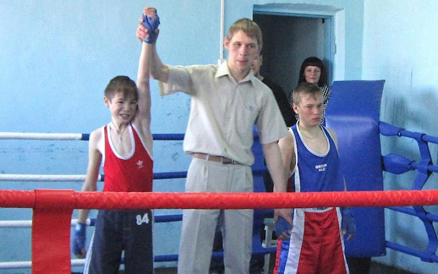 «Далур» провел турнир по боксу среди школьников