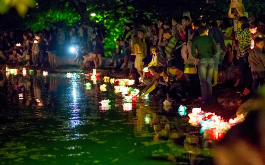 В Кургане впервые пройдёт фестиваль водных фонариков