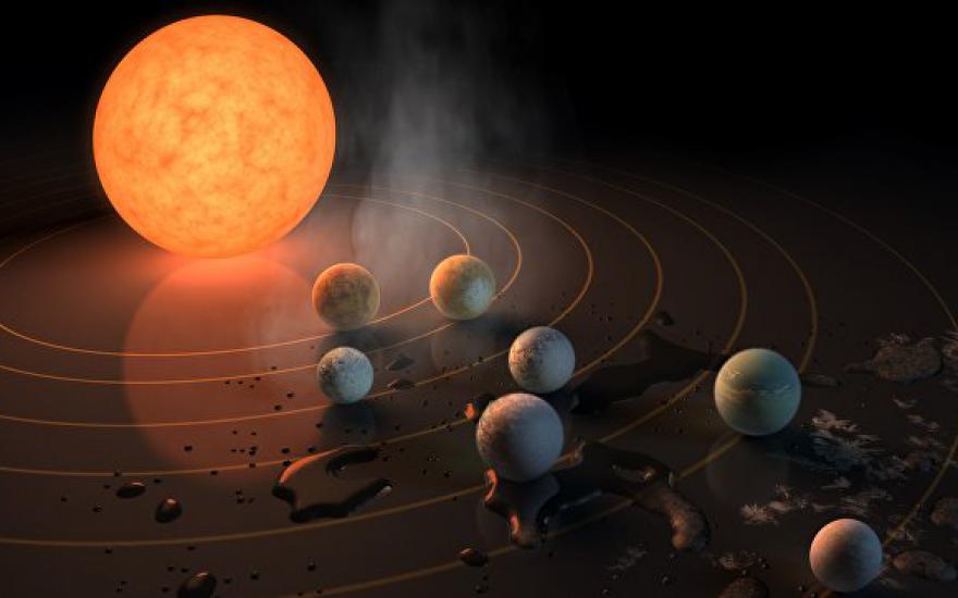 Астрономы нашли семь пригодных для жизни планет