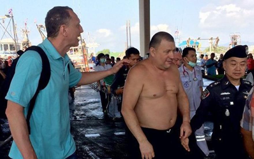 «Сутки держался за буй». Курганец Дмитрий Сомов чудом не утонул в Таиланде