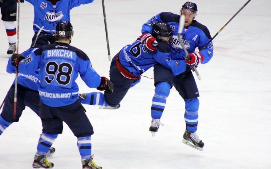 Хоккеисты «Зауралья» вышли вперед в серии плей-офф против красноярского «Сокола»