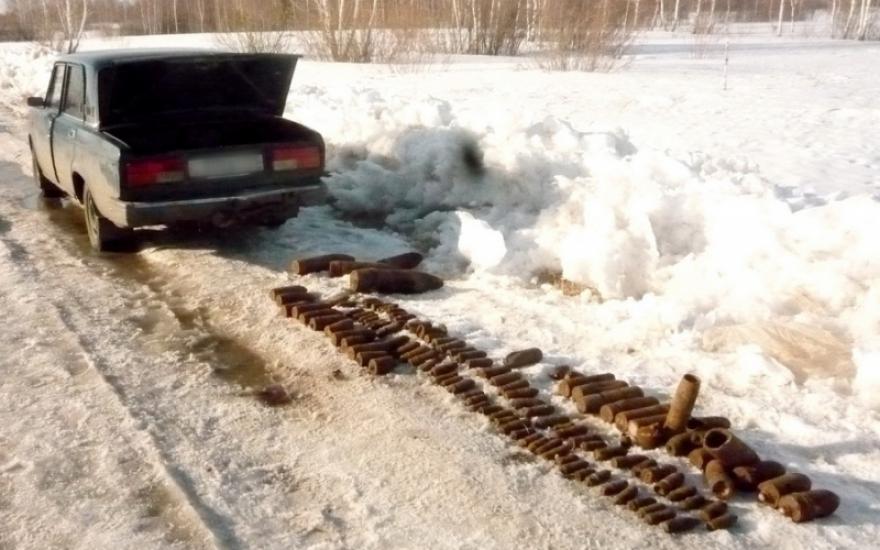 Житель Щучья вез 115 артиллерийских снарядов в металлолом. Сделка сорвалась