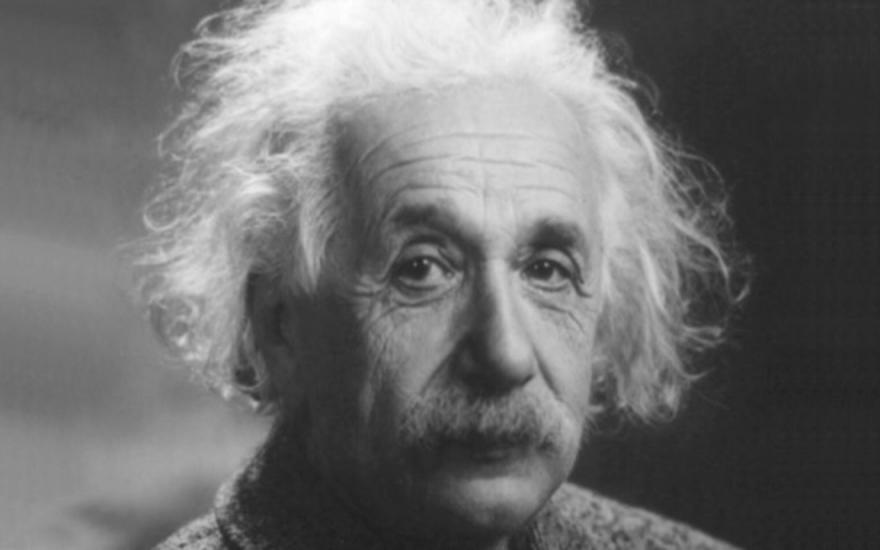 Письмо Эйнштейна продали за $54 тысячи