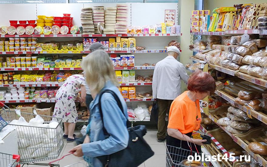 Россияне в 2016 году съели больше хлеба, мяса и овощей