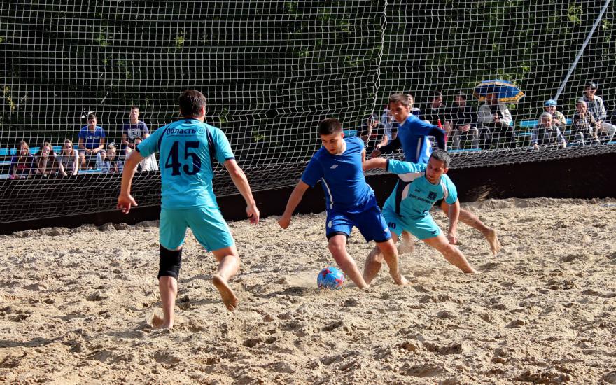 В Кургане стартовал чемпионат Урала по пляжному футболу