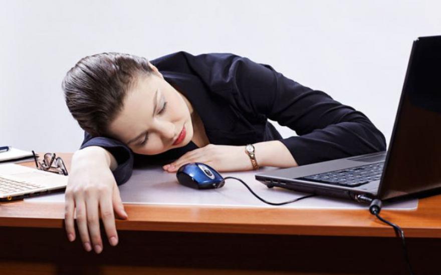 Учёные назвали идеальное время суток для сна