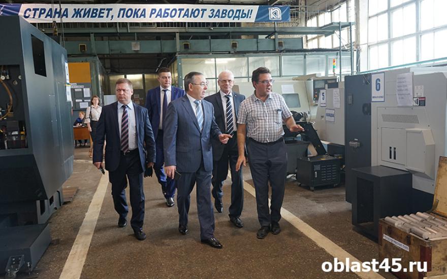 Заместитель полпреда Президента в УФО посетил завод «Курганприбор».