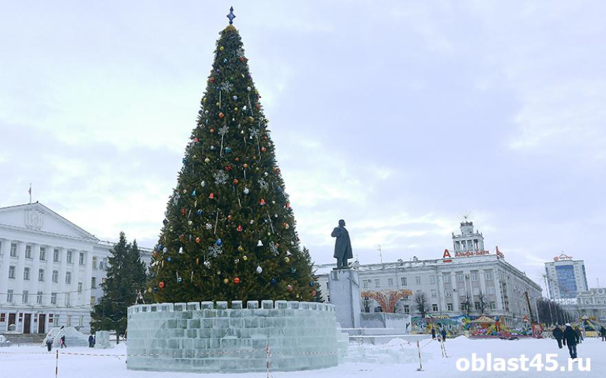 На новогоднее украшение центральной площади в Кургане потратят более 6 млн рублей