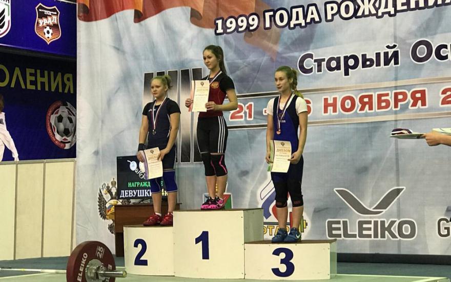 Зауральские тяжелоатлеты завоевали серебро и бронзу на первенстве России