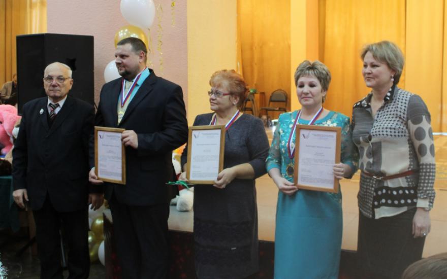 В Курганской области наградили «народных тренеров» по работе с детьми