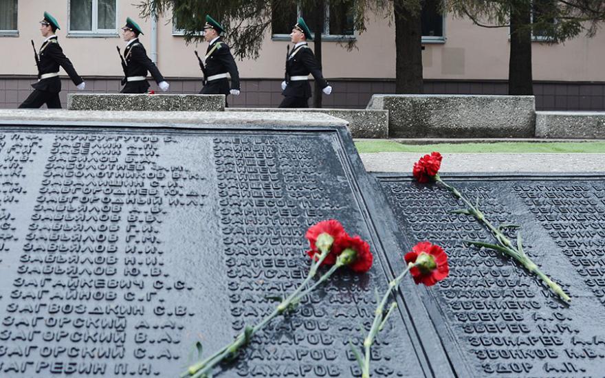 В Зауралье активисты ОНФ приведут в порядок памятники воинам Великой Отечественной войны