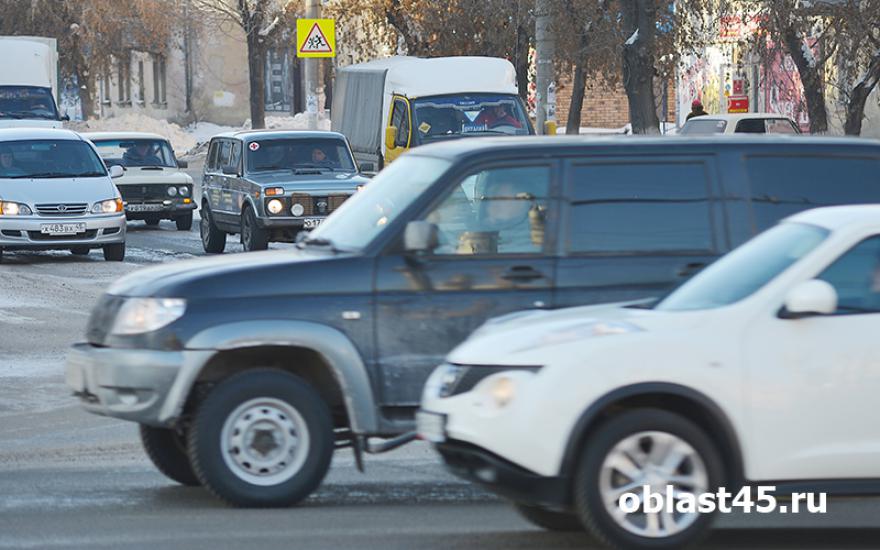 В Курганской области чиновника наказали за поездки на служебном автомобиле в выходные дни