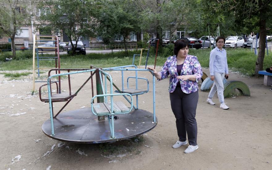 В Башкирии сломали детскую площадку до официального открытия
