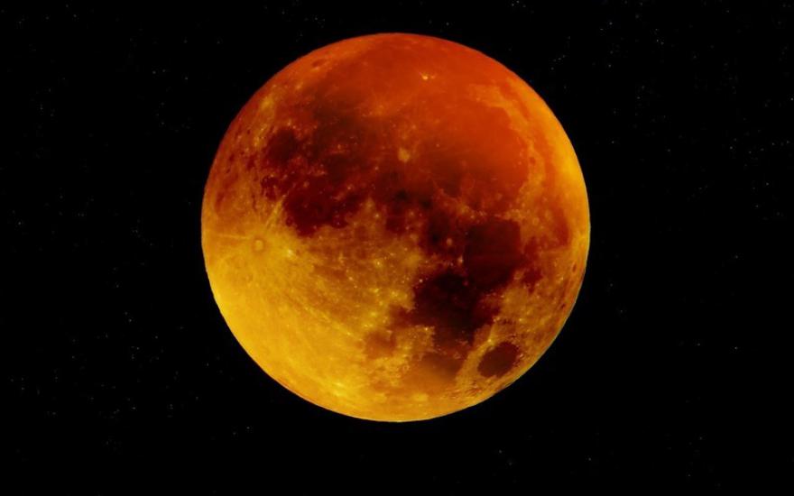  Ученый предсказал катаклизмы на Земле из-за «кровавой» луны