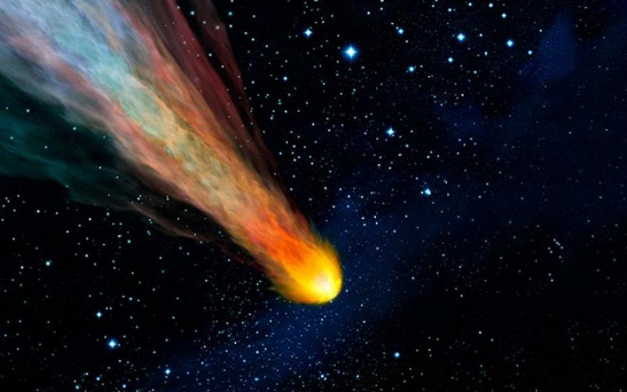 Астроном снял взрывающийся метеор в небе над Уралом