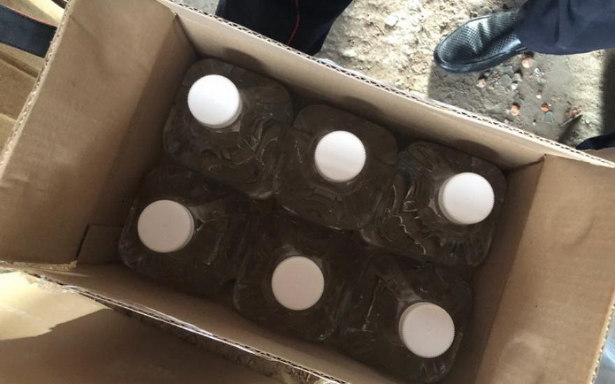 В Зауралье полицейские изъяли более 3 тысяч литров контрафактного алкоголя