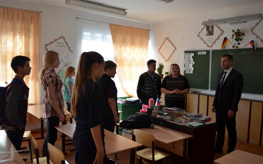 В Кетовском районе ремонтируют школы. Глава лично приезжает посмотреть результат
