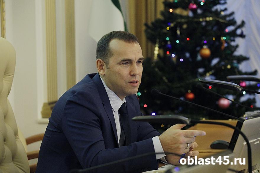 Вадим Шумков отчитался перед депутатами о работе за 3 месяца