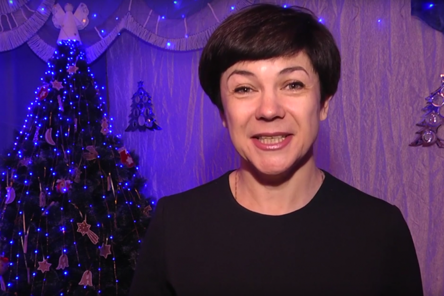 Директор театра «Гулливер» Елена Третьякова пожелала зауральцам в Новом году мечтать и искать счастье 