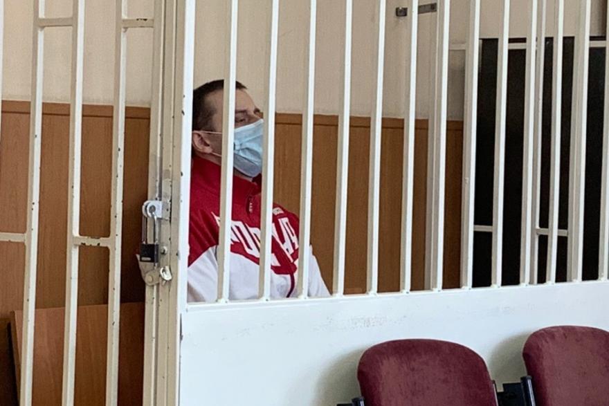 Адвокат Владимира Рыжука не пришел в суд. Заседание перенесли 