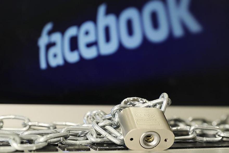Стихи россиянина с 23 Февраля Facebook заблокировала 