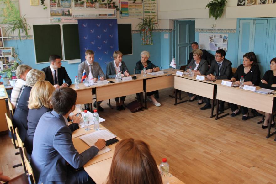 Курганские «фронтовики» обсудили с московскими коллегами проблемы образования