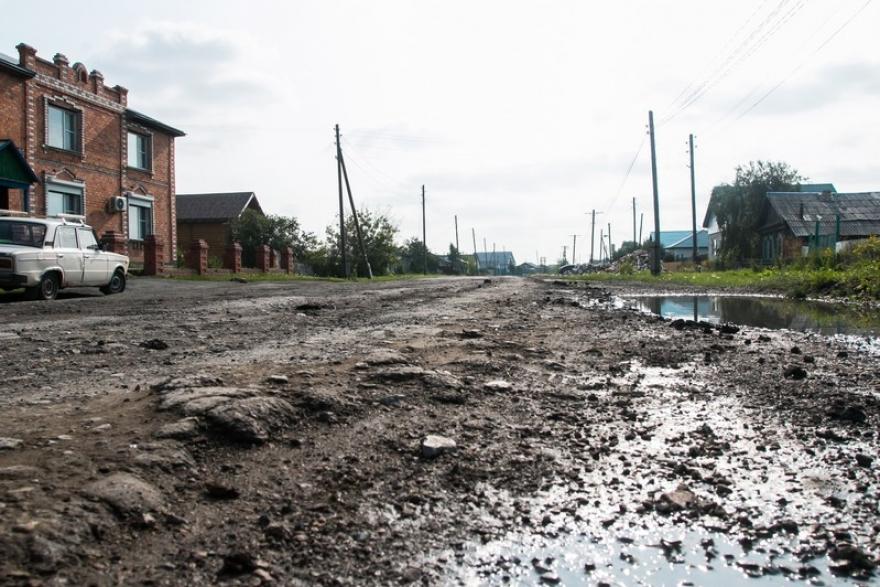 В Половинском районе под угрозой срыва ремонт дорог из-за пассивности чиновников 