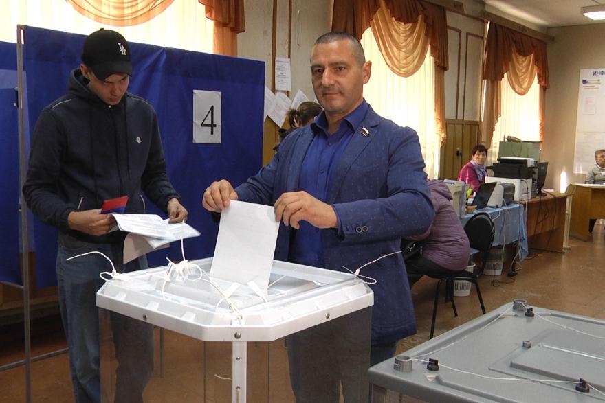 Курганский депутат госдумы проголосовал в неожиданном месте