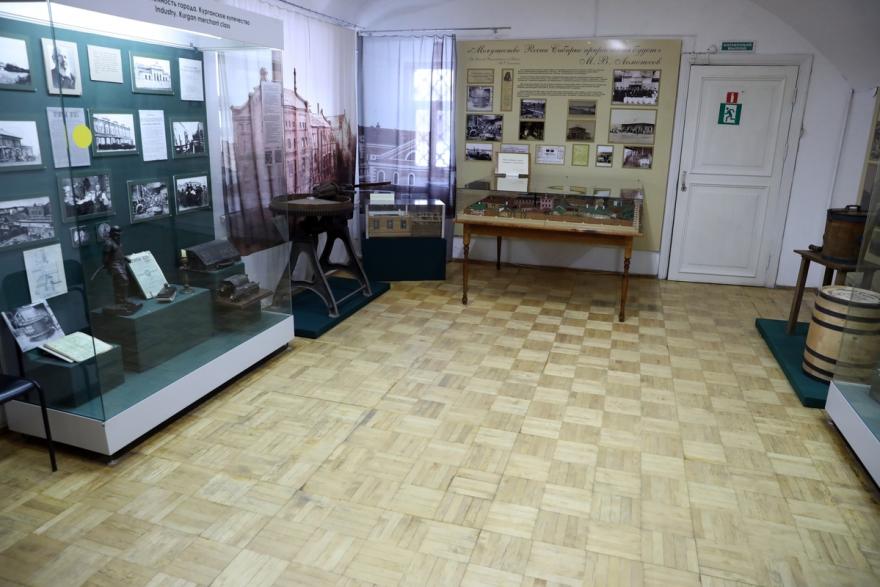 Вадим Шумков посоветовал курганскому музею «показать Гражданскую войну многостороннее» 