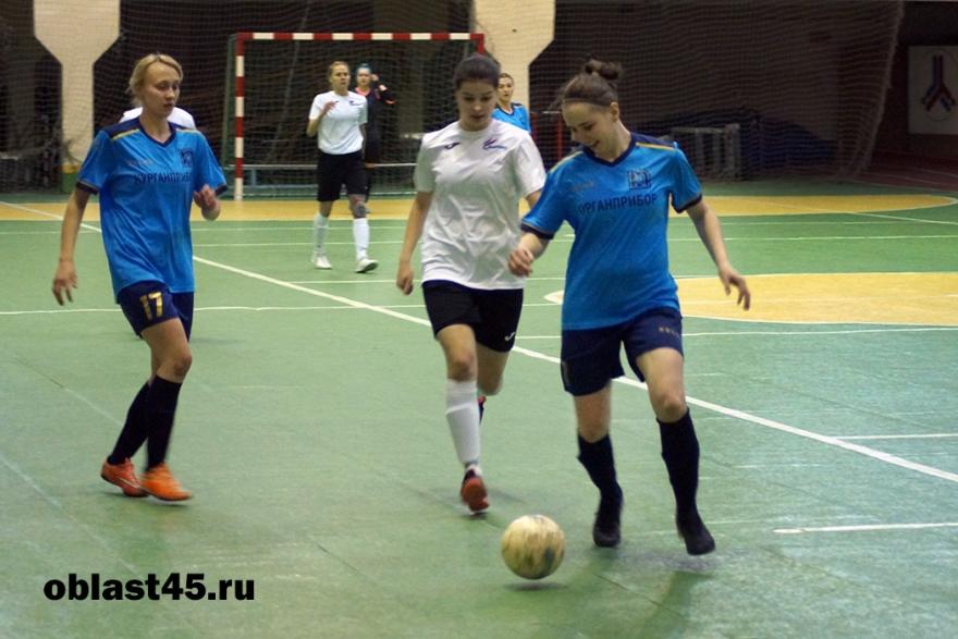 «Курганприбор» двумя победами завершил выступление в первенстве России по мини-футболу среди женщин
