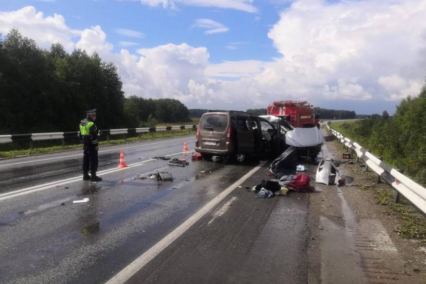 На трассе Екатеринбург – Курган в аварии погибли 4 человека