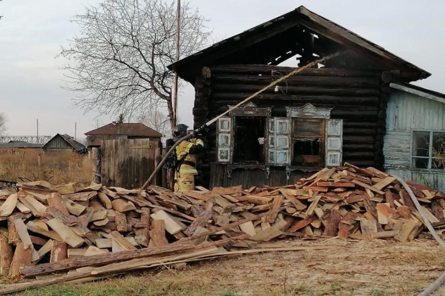 В Курганской области в пожаре погиб человек