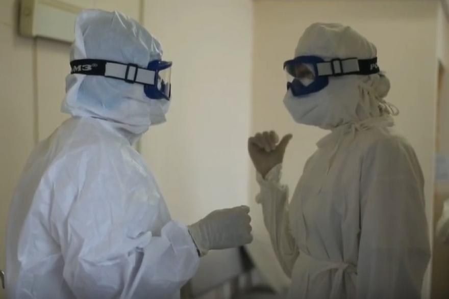 Военные медики провели осмотр курганских пациентов с коронавирусом