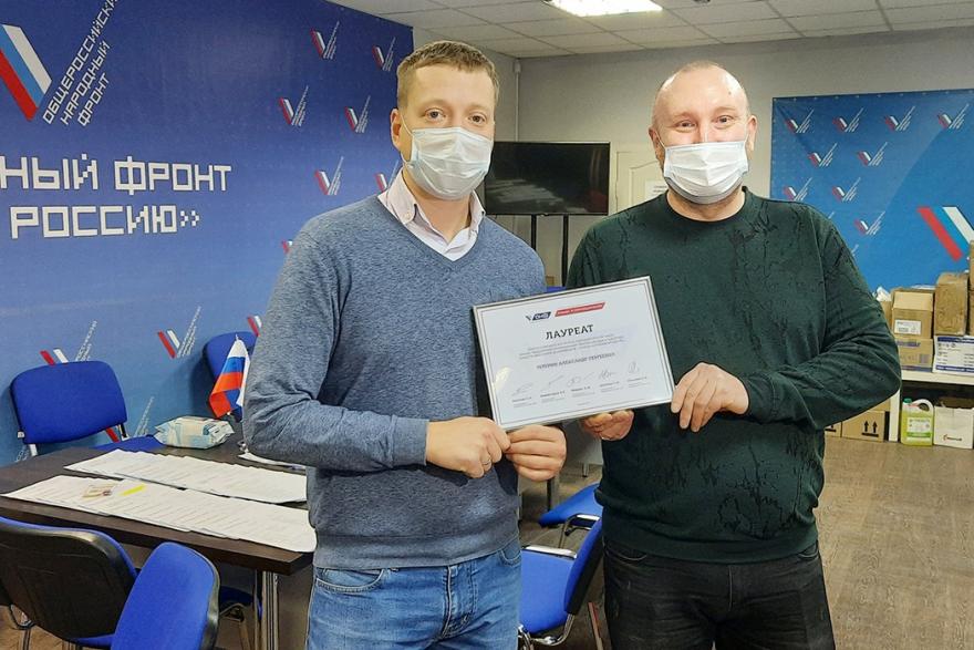 Журналисты медиахолдинга «Область 45» получили первые подарки накануне Нового года 